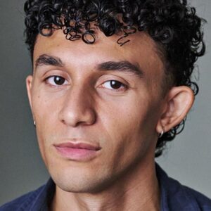 تصویر هنرمند Elander Moore