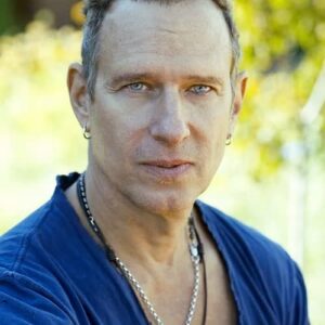 تصویر هنرمند Loren Haynes