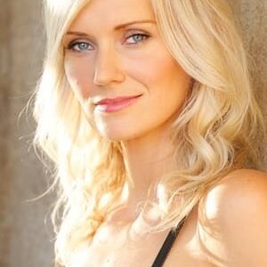 تصویر هنرمند Kamala Jones