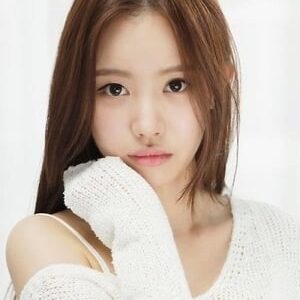 تصویر هنرمند Kim Ji-ahn