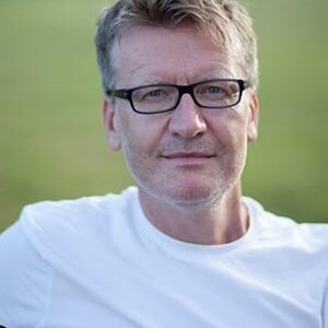 تصویر هنرمند Cameron McAllister