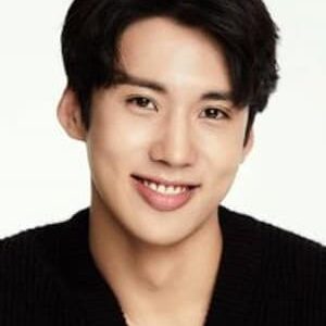 تصویر هنرمند Lee Chan Woo