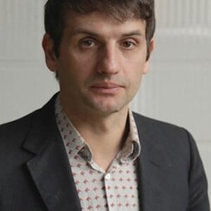 تصویر هنرمند Serge Bozon