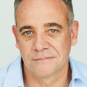 تصویر هنرمند Richard Huggett