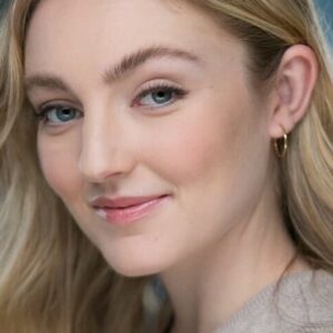 تصویر هنرمند Charlotte Creaghan