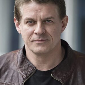 تصویر هنرمند James Weber Brown