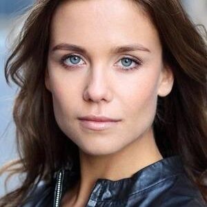 تصویر هنرمند Giedre Bond