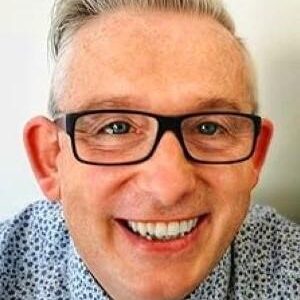 تصویر هنرمند Stuart Lane