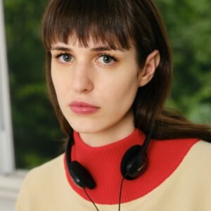 تصویر هنرمند Madeline Quinn