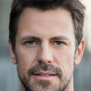 تصویر هنرمند Colin Moss