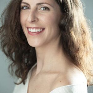 تصویر هنرمند Bárbara Santa-Cruz