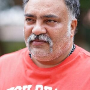 تصویر هنرمند Vineeth Thattil David