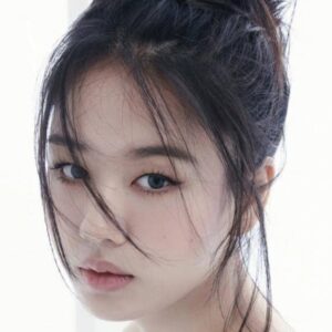 تصویر هنرمند Ahn Eun-jin