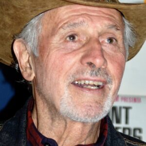 تصویر هنرمند Michael Forest