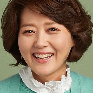 تصویر هنرمند Oh Young-shil