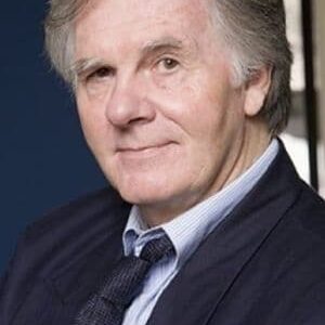 تصویر هنرمند Mairtin O'Carrigan