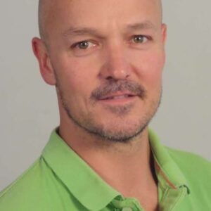 تصویر هنرمند Justin B. Carter