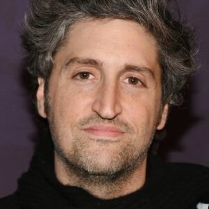 تصویر هنرمند Garrett Basch