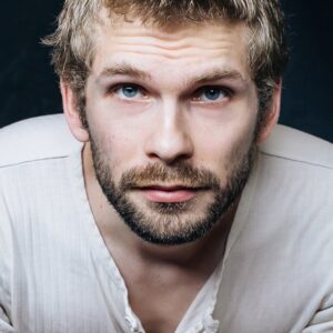 تصویر هنرمند Sam Gilroy