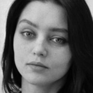 تصویر هنرمند Nastya Golubeva Carax