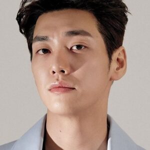 تصویر هنرمند Kim Young-kwang