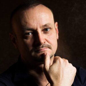 تصویر هنرمند Marco S. Puccioni