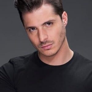 تصویر هنرمند Nicolás Mena