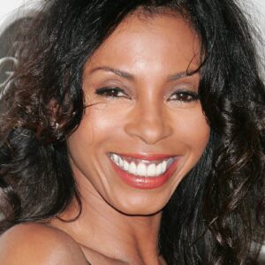 تصویر هنرمند Khandi Alexander