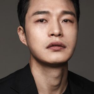 تصویر هنرمند Lee Seong-woo