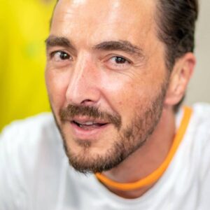 تصویر هنرمند Alexis Tomassian