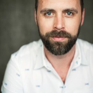 تصویر هنرمند Joshua Hinkson