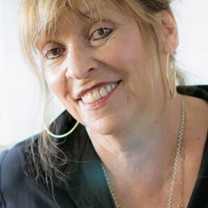 تصویر هنرمند Éva Gárdos