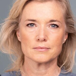 تصویر هنرمند Lotten Roos