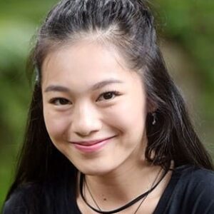 تصویر هنرمند Claudy Putri