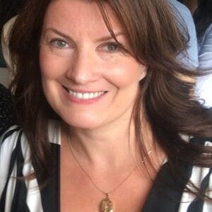 تصویر هنرمند Diane Ruggiero