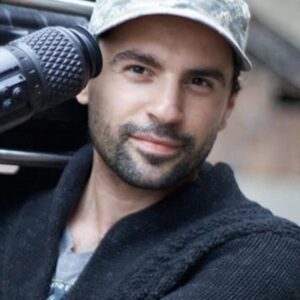 تصویر هنرمند Sam Logan Khaleghi