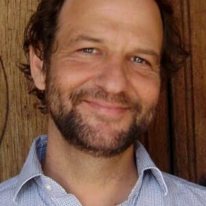 تصویر هنرمند Justin Ashforth