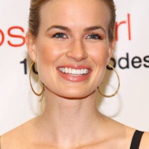 تصویر هنرمند Alice Callahan