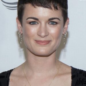 تصویر هنرمند Georgia Oakley