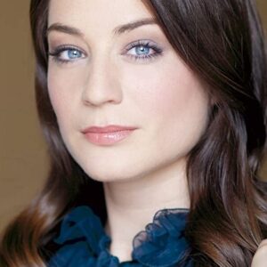 تصویر هنرمند Lara Gilchrist