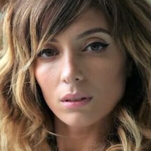 تصویر هنرمند Lila Guennas