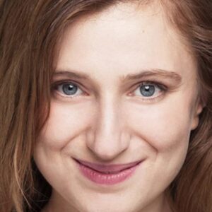 تصویر هنرمند Nezaket Erden