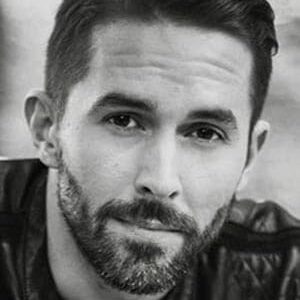 تصویر هنرمند Daniel Bambas