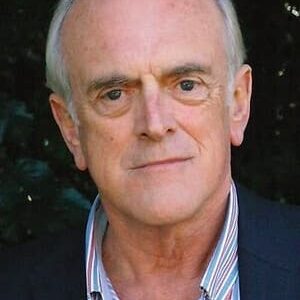 تصویر هنرمند John Owens