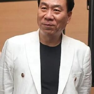 تصویر هنرمند Zhang Weiping