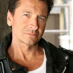 تصویر هنرمند Mark Lindsay Chapman