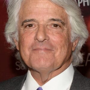 تصویر هنرمند Mitchell Cannold