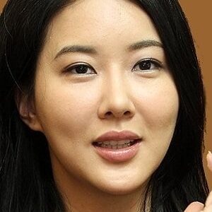 تصویر هنرمند Jang Mi-Inae