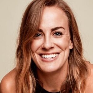 تصویر هنرمند Hannah Aslesen