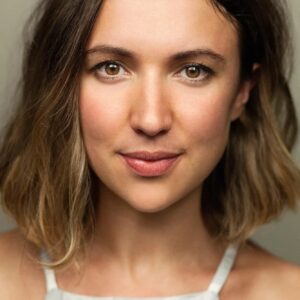 تصویر هنرمند Esther Smith